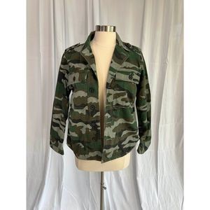 J crew camo jacket shacket perfect condition womens small-tall, military style